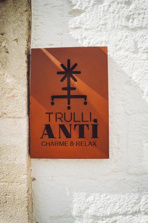 Trullo Malvasia-Trulli Anti Charme & Relax Альберобелло Экстерьер фото